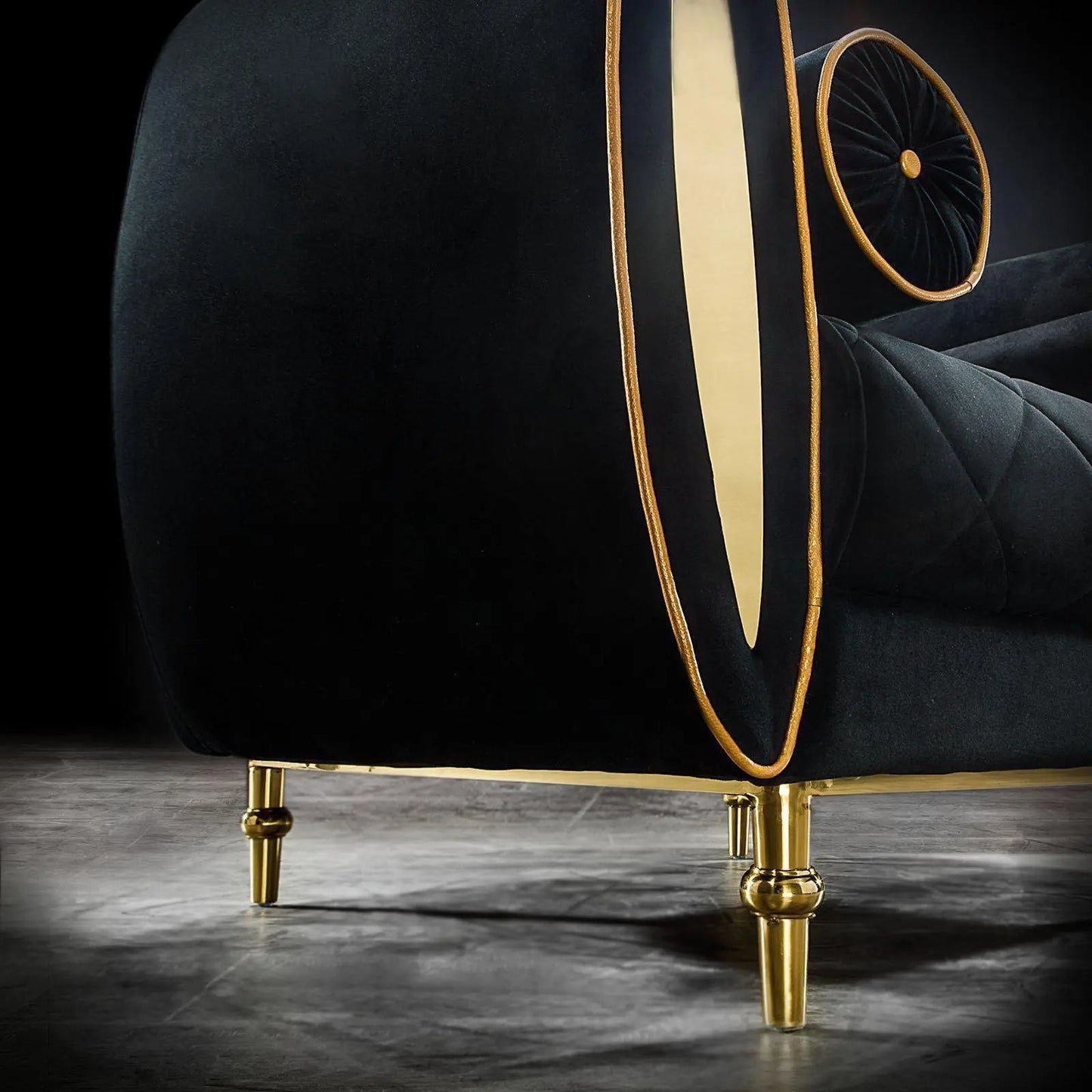 Cerchio Gold Sofa Set in Black