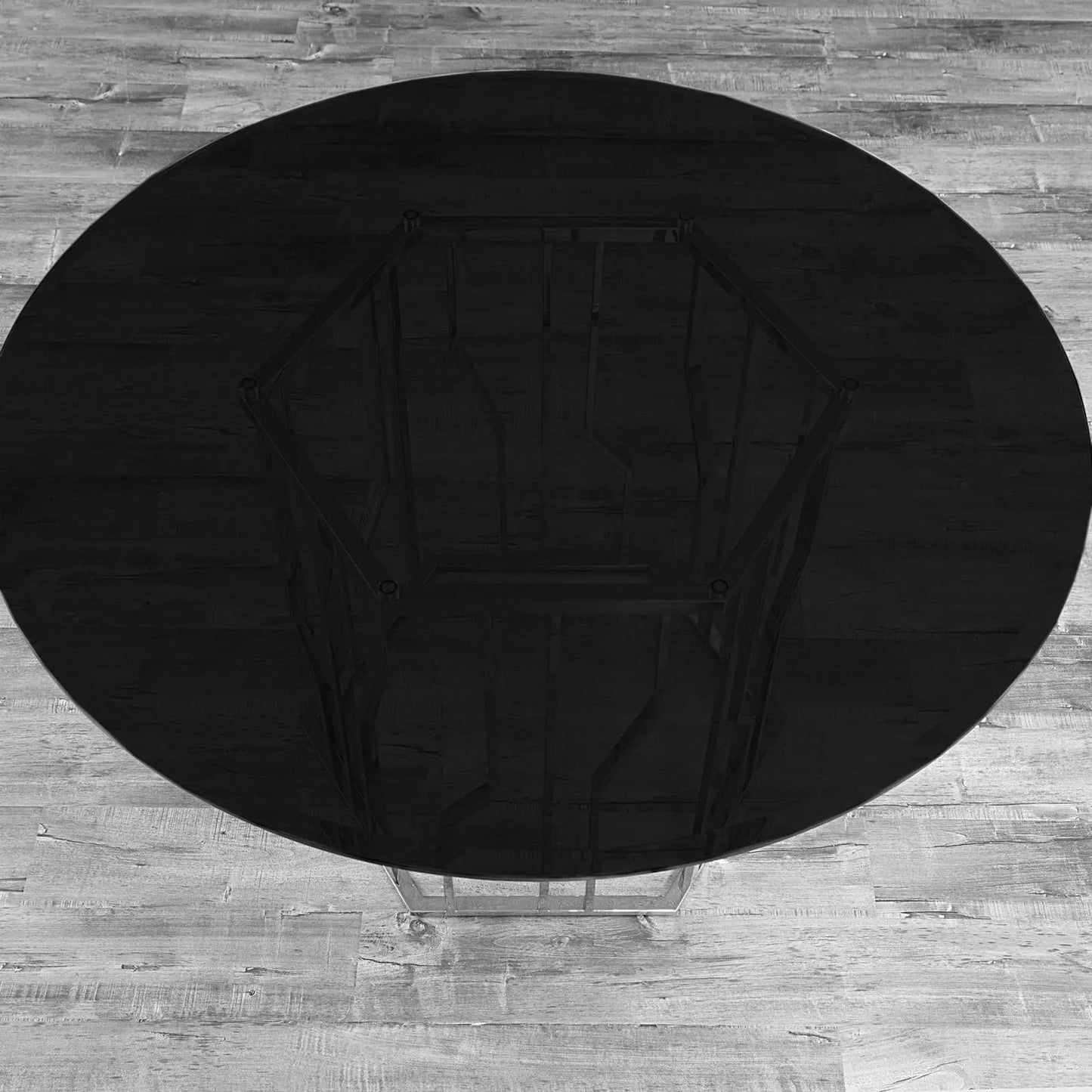 Lorensia Round Dining Table in Silver