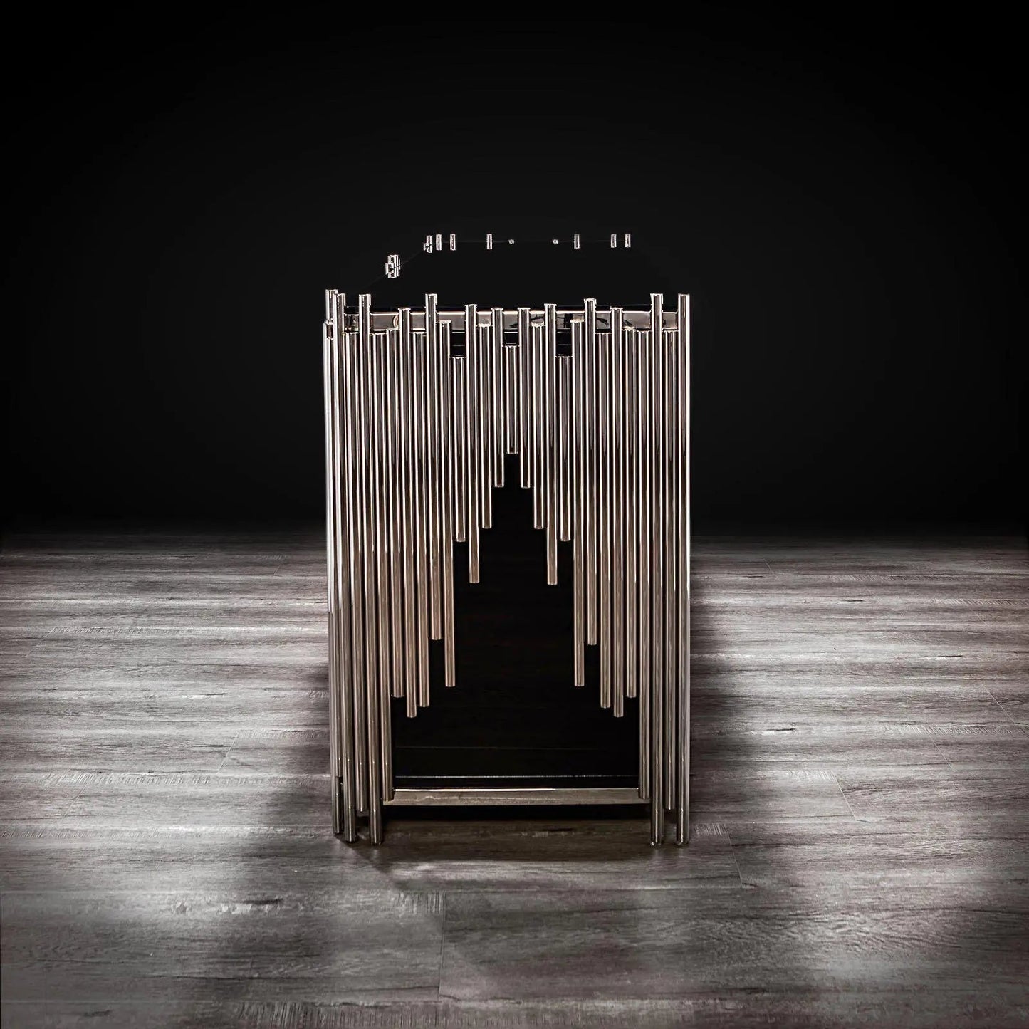 Mauris 4-Door Buffet in Silver Finish