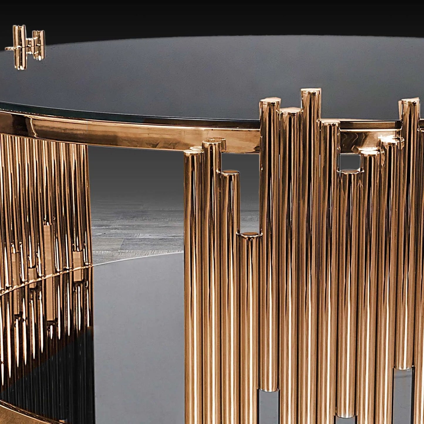 Elegant Mauris Round Coffee Table