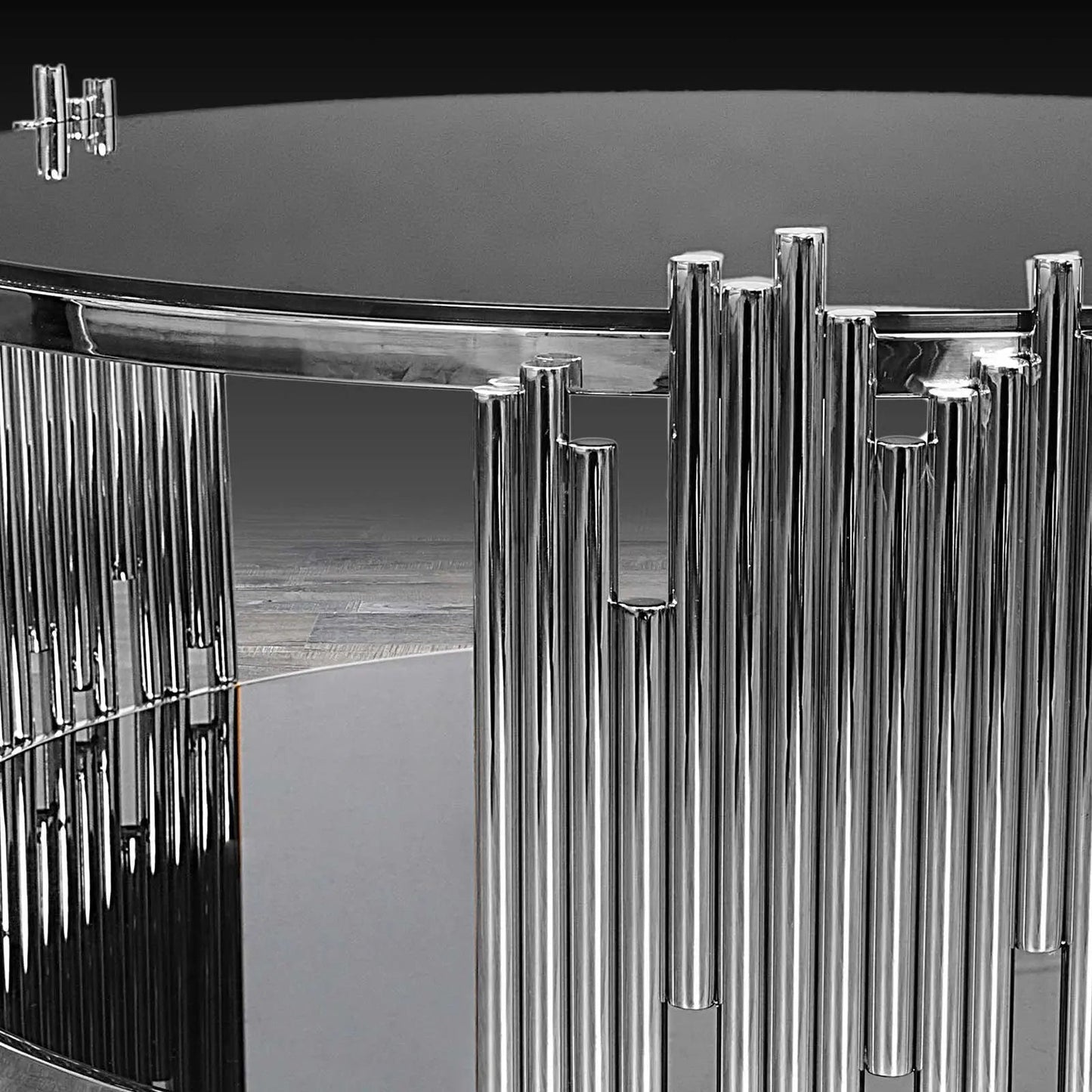 Elegant Mauris Round Coffee Table