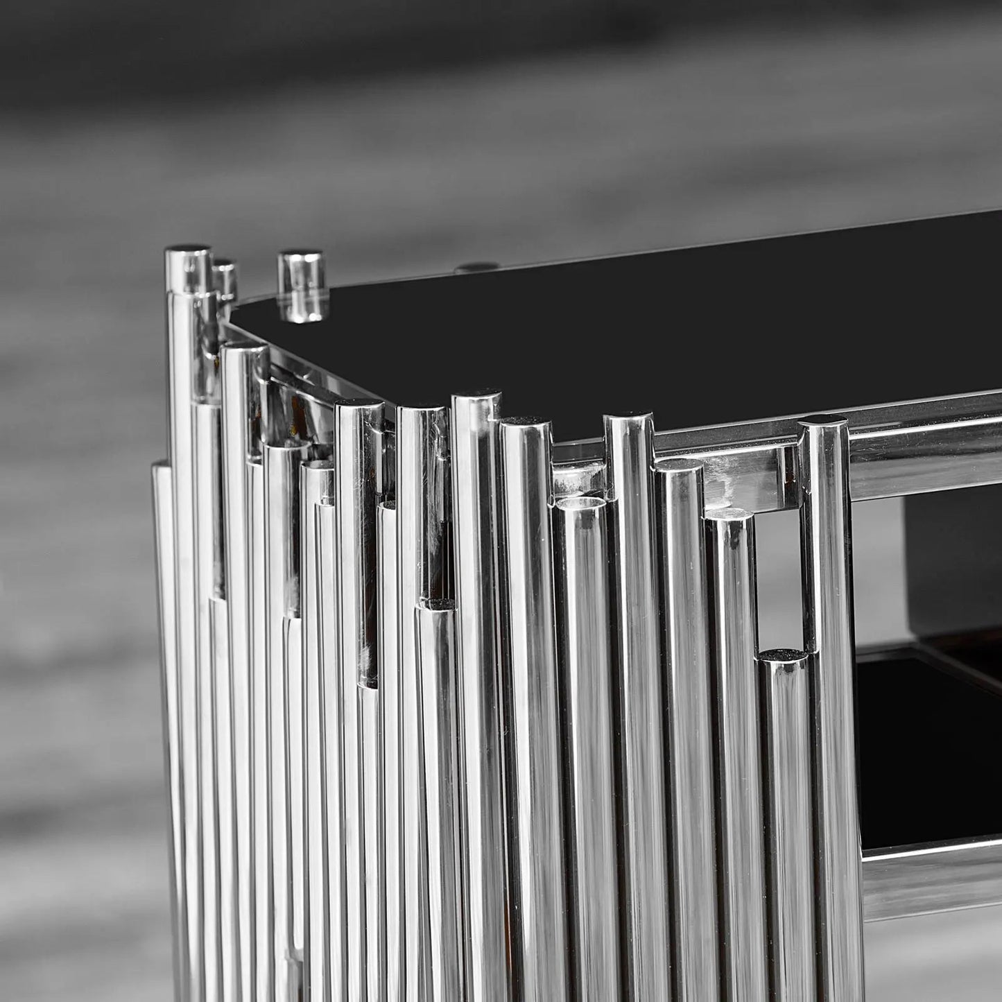 Sleek Mauris Console Table