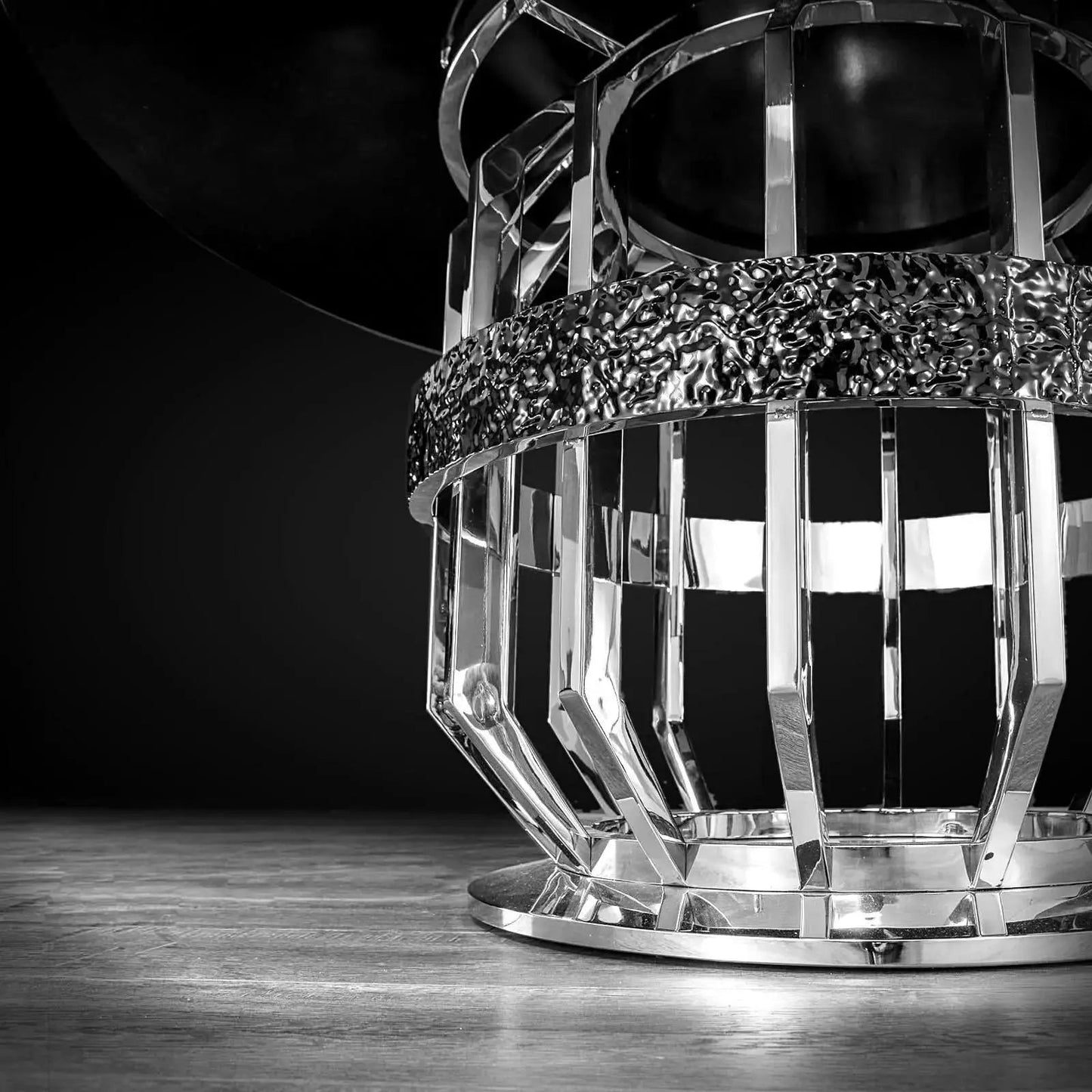 Milano Contemporary Round Dining Table