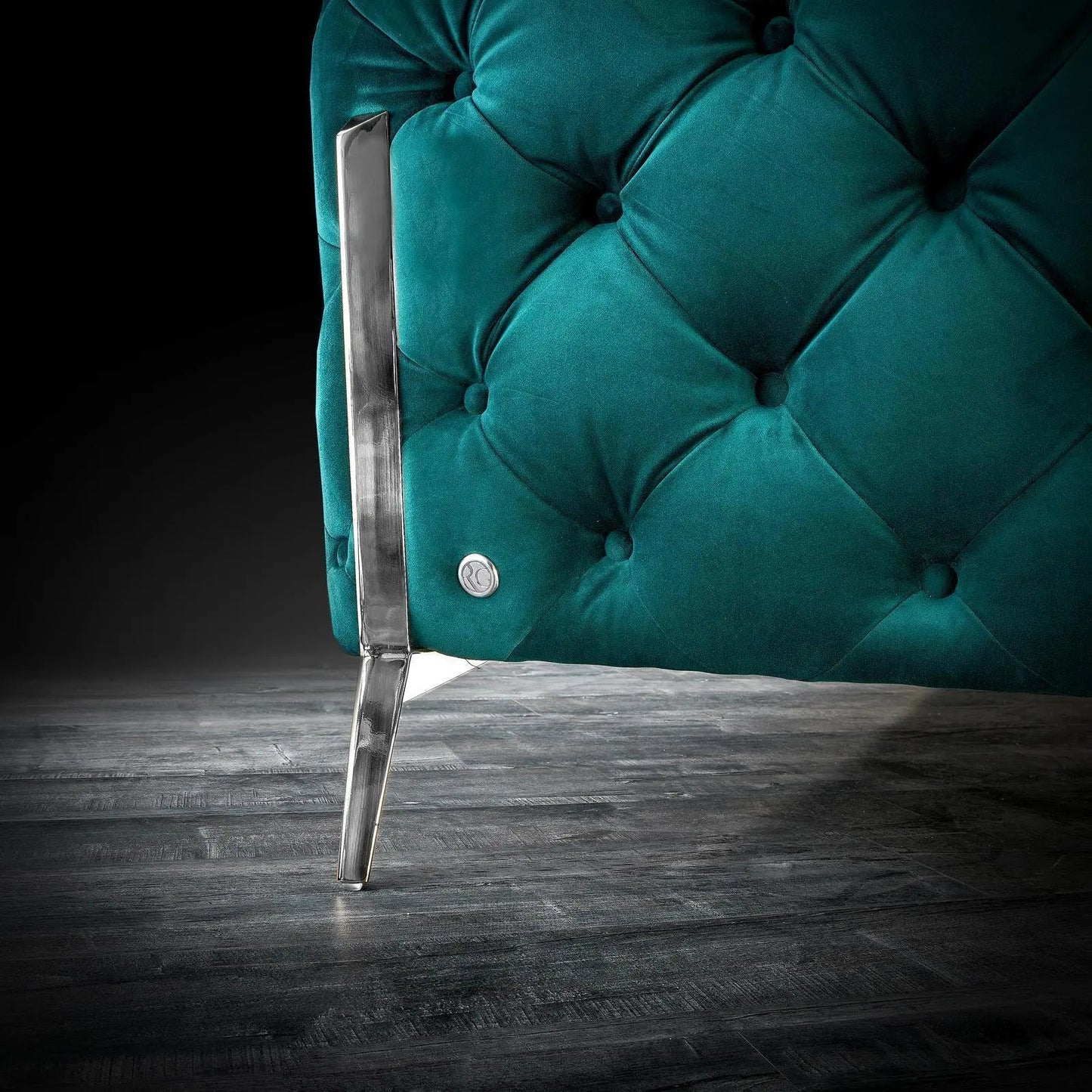 Regina Elegant Sofa Set in Dark Green