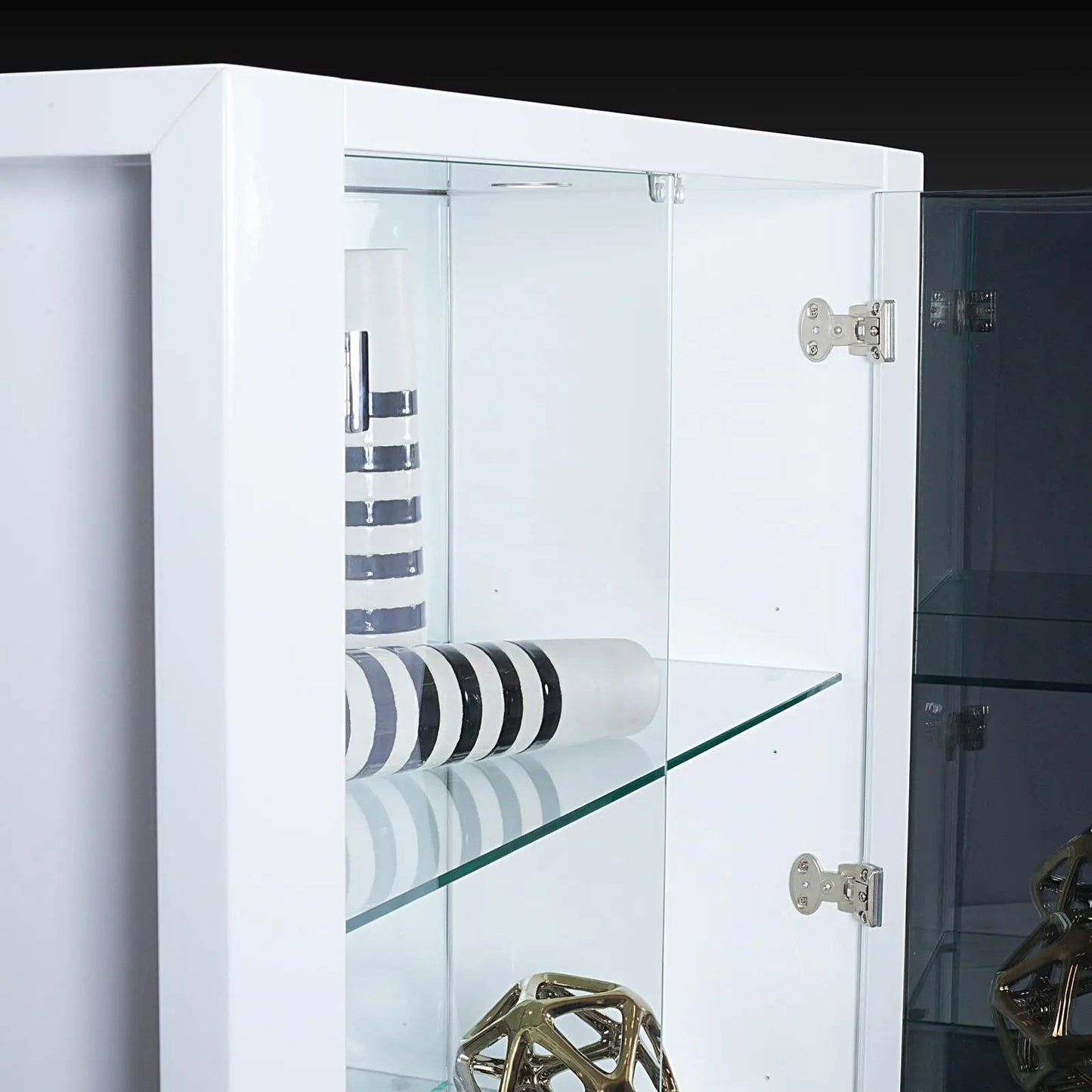 Vanguard Lacquered Curio – White Edition