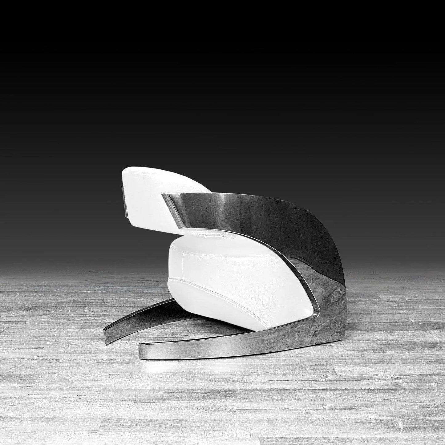 Zetta Silver Accent Chair – Leather Edition